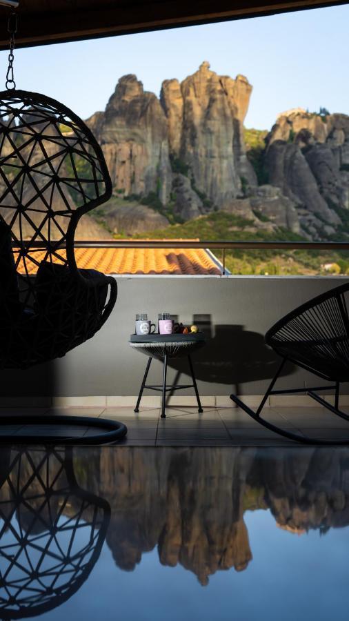 Rock State View - Unique Overlooking Meteora Flat كالامباكا المظهر الخارجي الصورة